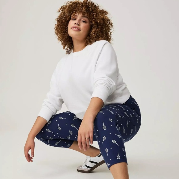 NWOT Torrid Size 1 Crops - Picture 2 of 3